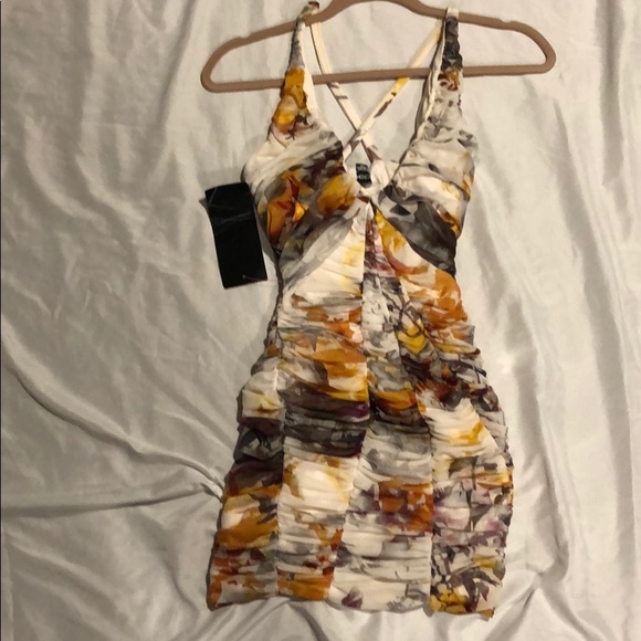 bebe Dresses & Skirts - ⭐️NWT⭐️ BEBE xxs multi-colored dress